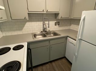 61225 Eleven Mile Rd #1, South Lyon, MI 48178