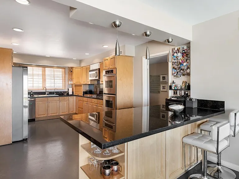 5526 N Camelback Canyon Dr — Photo 8