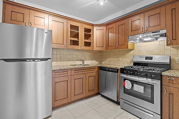 1st image of 2838 Stillwell Ave APT 6F