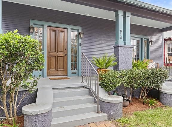 2nd image of 818 Austerlitz St #A
