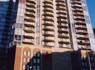 645 N Kingsbury St APT 804, Chicago, IL 60654