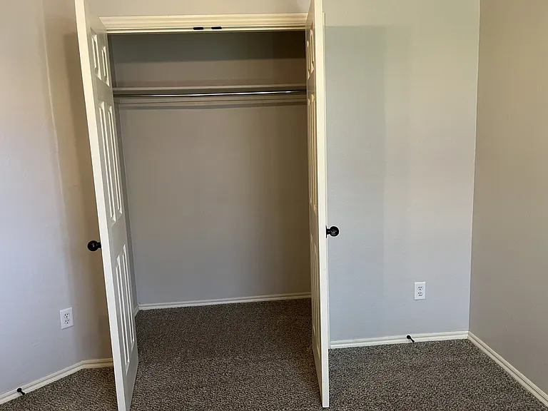 17612 Black Hawk Dr — Photo 21