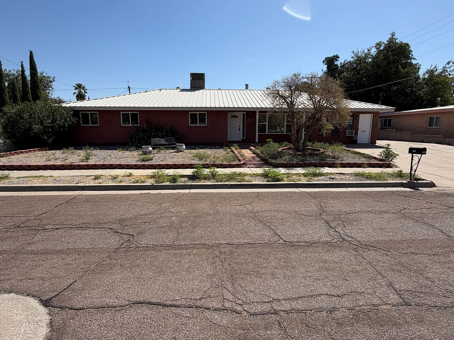 Enzie Dr, Las Cruces — Photo 1