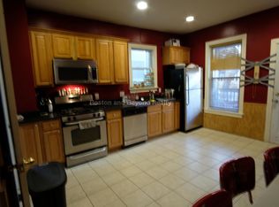 59-61 Hillside St #1AC, Mission Hill, MA 02120