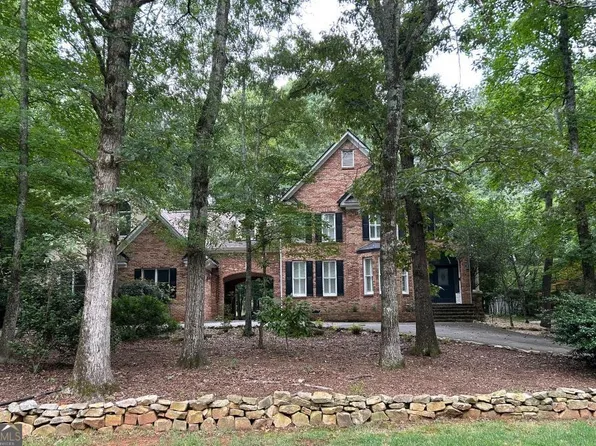100 Greenridge Way, Newnan, GA 30265