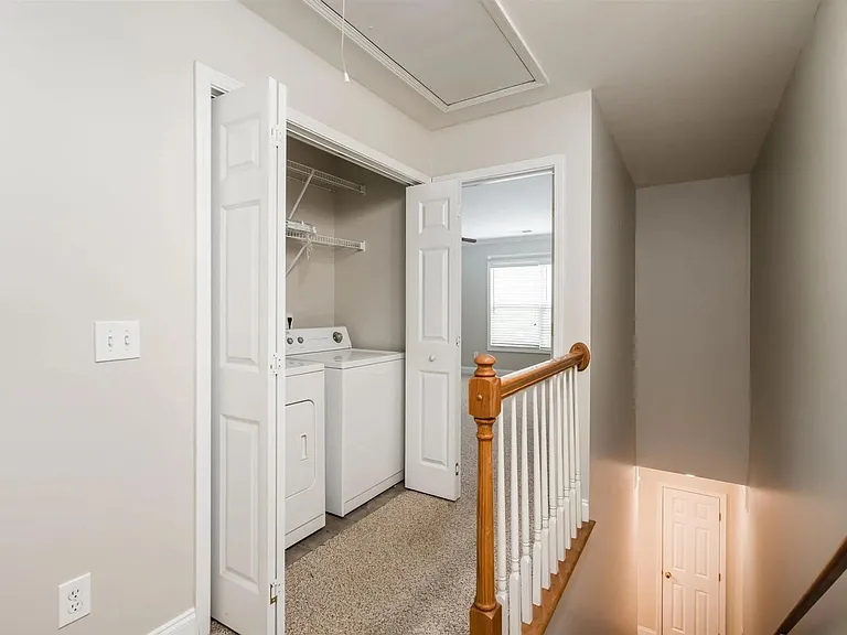 106 Hampton Forest Dr — Photo 3