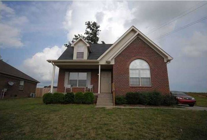 Welcome Home to 348 Corne