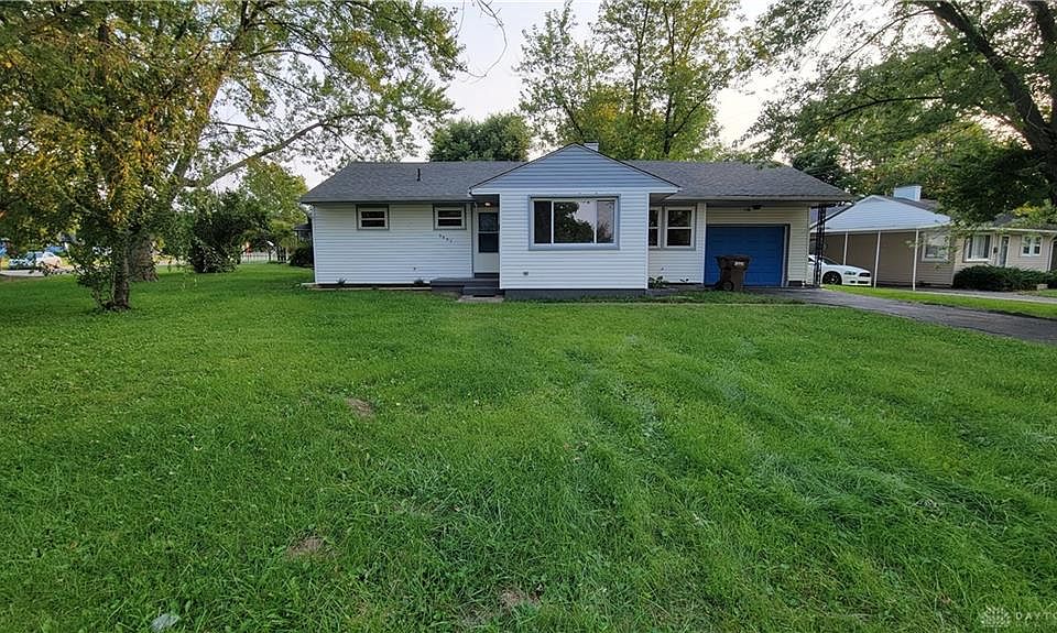 1st image of 3902 Beatty Dr