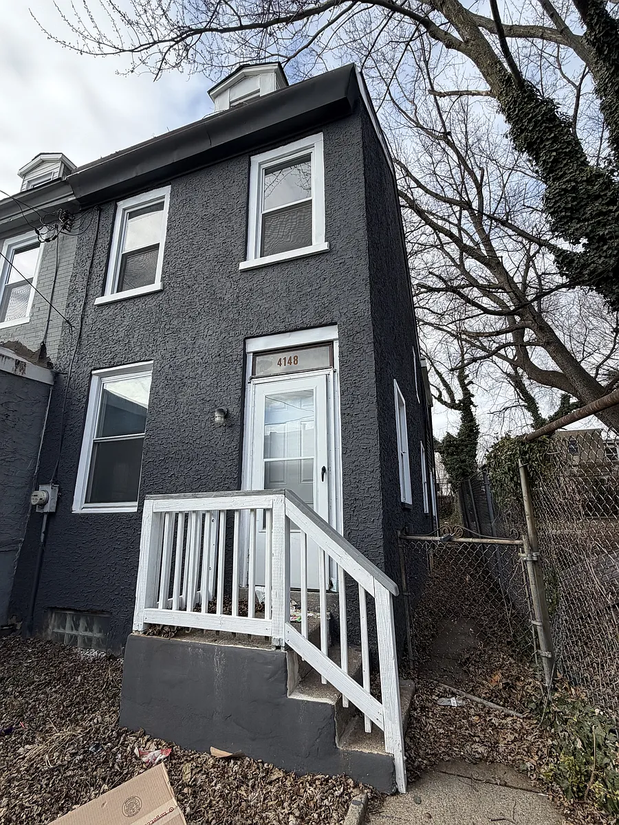 Building Photo - 4148 Orchard St