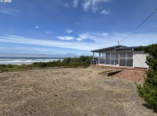 88632 3rd Ave, Florence, OR 97439