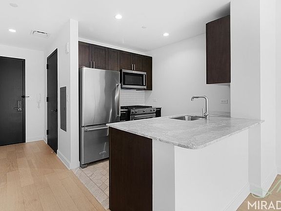 5th image of 21 W End Ave APT 4408
