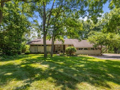 45167 Nine Mile Rd, Northville, MI, 48167