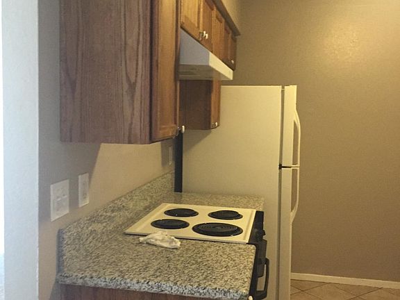 4th image of 2247 W Dakota Ave APT 110