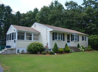 8 Silverbirch Rd, Billerica, MA 01821