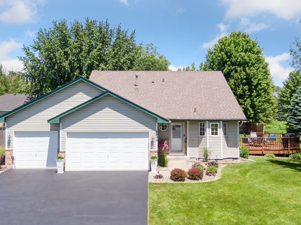 6206 259th St, Wyoming, MN 55092