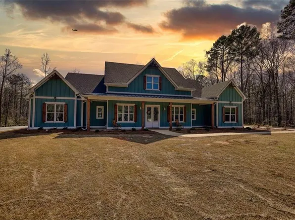 1260 Jones Wood Ln, Good Hope, GA 30641