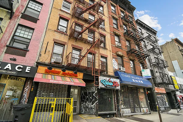 Rented by Cooper & Cooper Real Estate | media 7