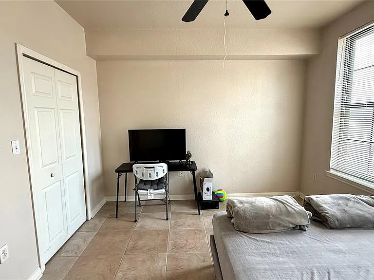 911 N Orange Ave #243 — Photo 13