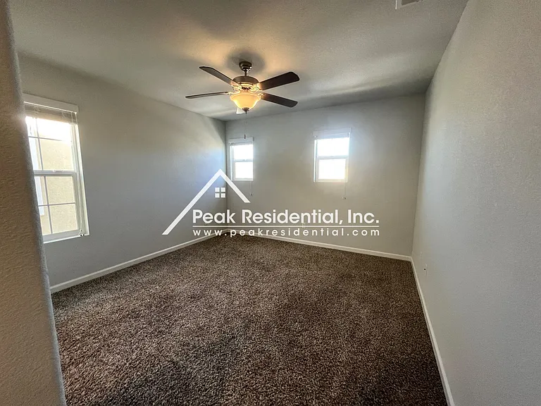 8112 Creeping Willow Ln — Photo 21