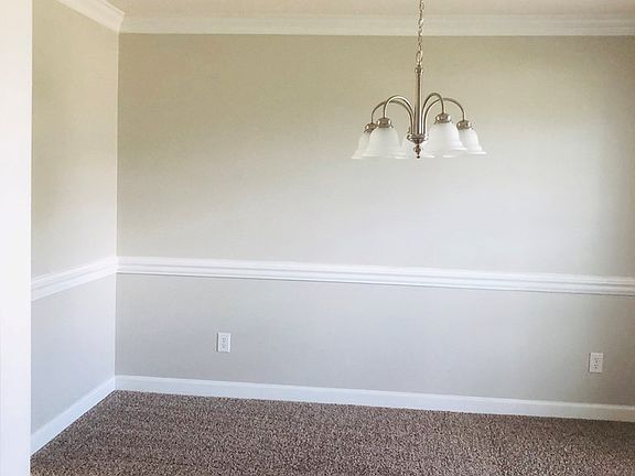 2nd image of 3487 Essex Pl