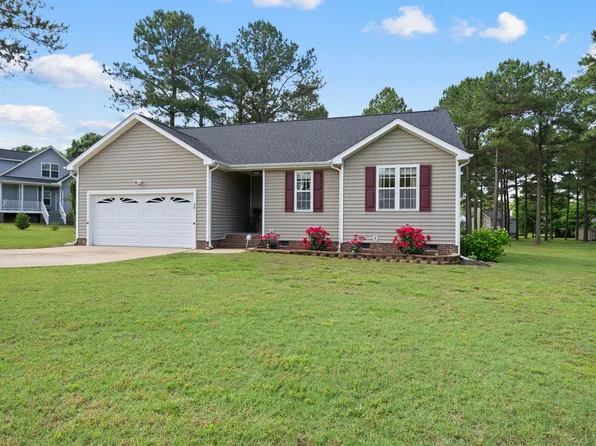 30 Cornerstone Dr, Franklinton, NC 27525