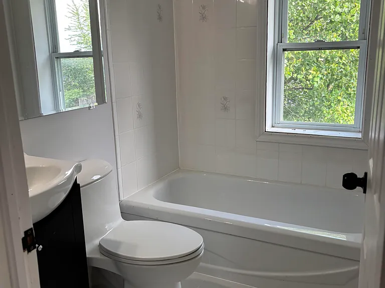 5810 Symmes St — Photo 18