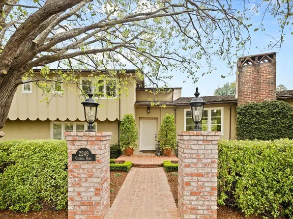 2249 Oakdale Rd, Hillsborough, CA 94010