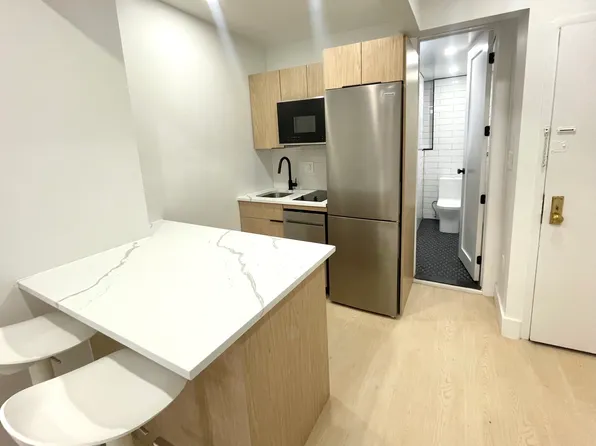 413 East 9th Street image 8 of 8