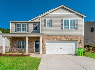 6369 Southern Trace Dr, Leeds, AL 35094