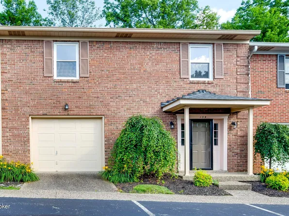 134 Gardiner Lake Rd, Louisville, KY 40205