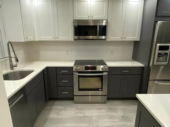 660 Tennis Club Dr APT 205, Fort Lauderdale, FL 33311