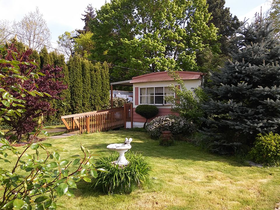 1st image of 1417 NE Knowles Dr