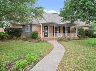 257 Colonial Cir, Athens, TX 75751