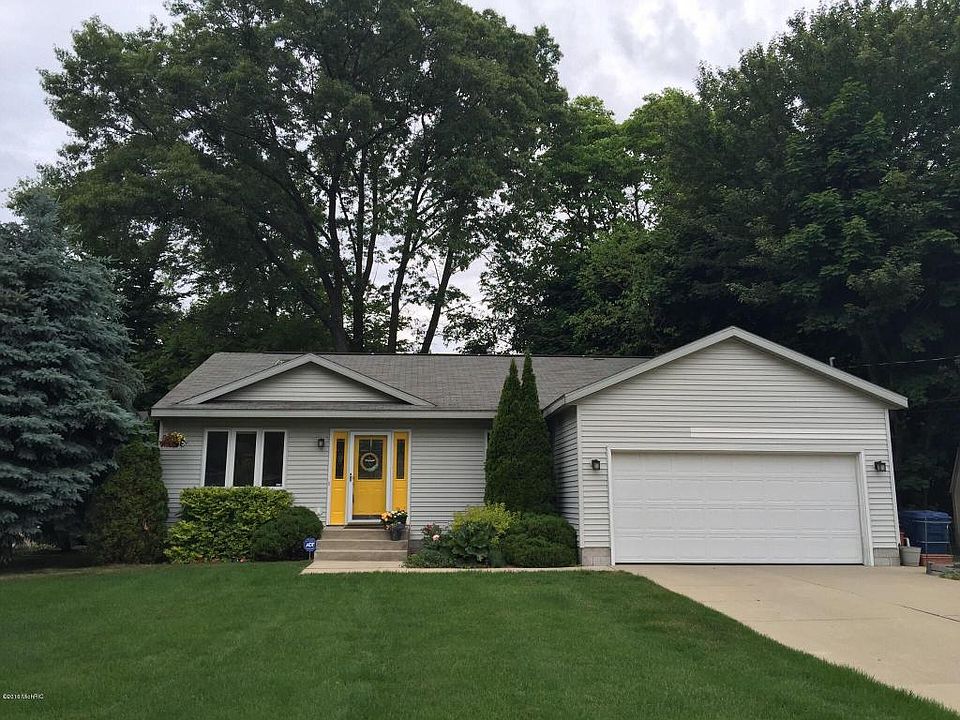 1st image of 916 N Brookside Dr