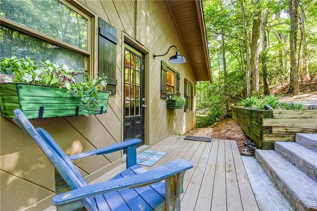 201 Fox Den Cir photo 1