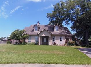 3916 White Oak Trace Dr, Baton Rouge, LA 70817