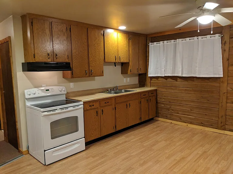 21692 Point Lookout Rd — Photo 3