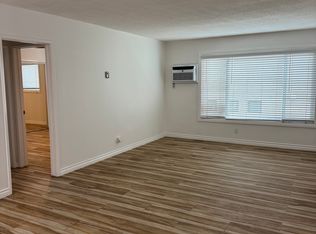 6574 Fountain Ave #B, Los Angeles, CA 90028