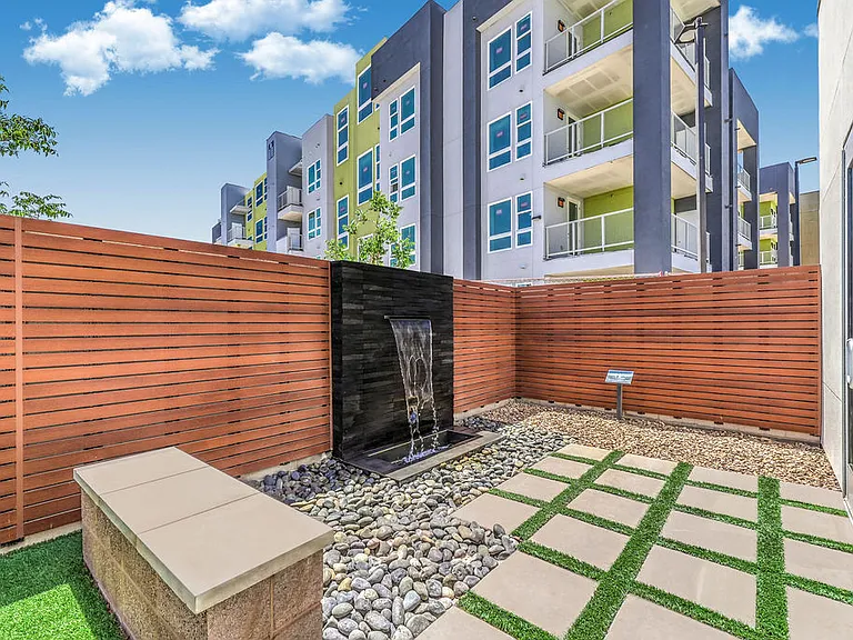 Ariva Luxury Residences — Photo 56