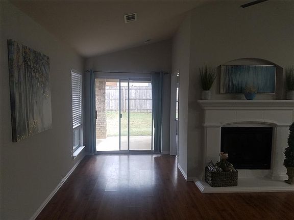 2nd image of 2724 Mountain Lion Dr