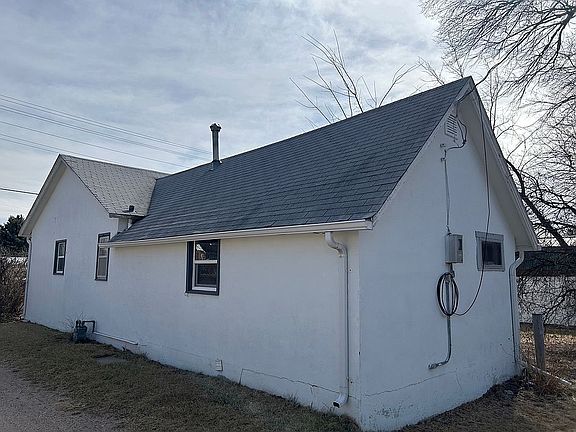 4th image of 345 Hayward Ave