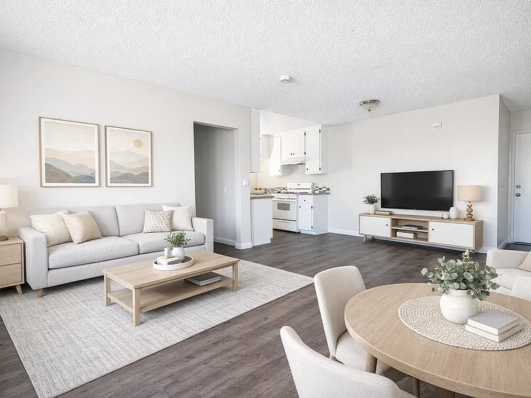 4571 N Figueroa St #21 — Photo 5