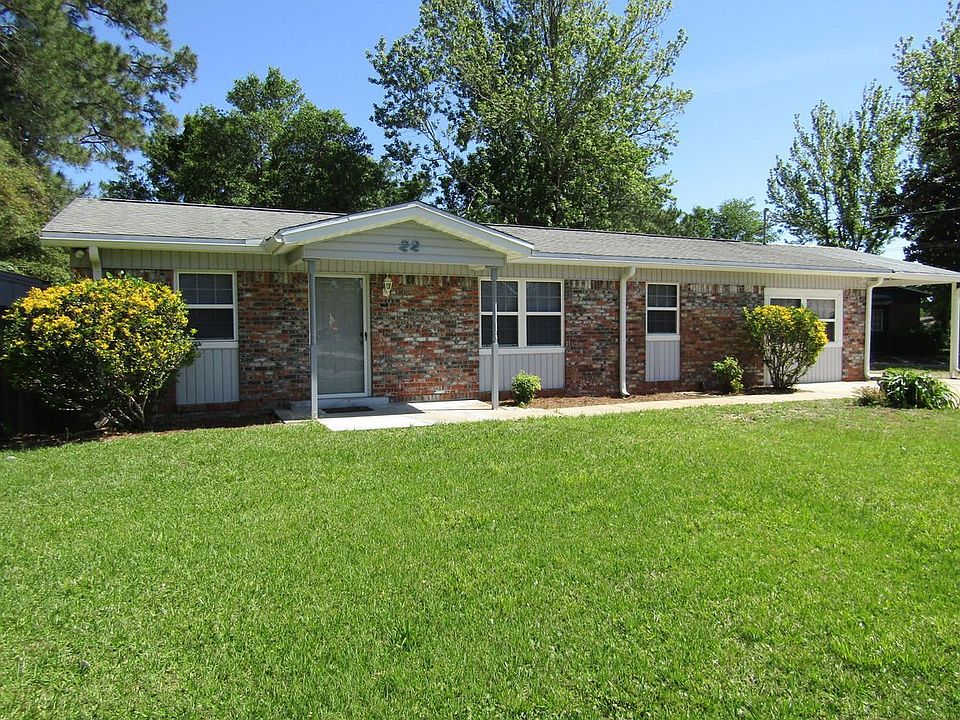 1st image of 22 Mary Esther Dr