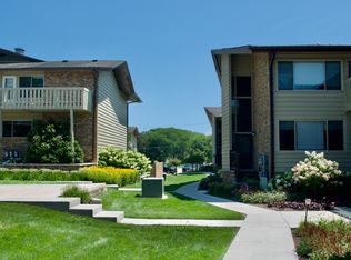Windpoint Apartments, Racine, WI 53402