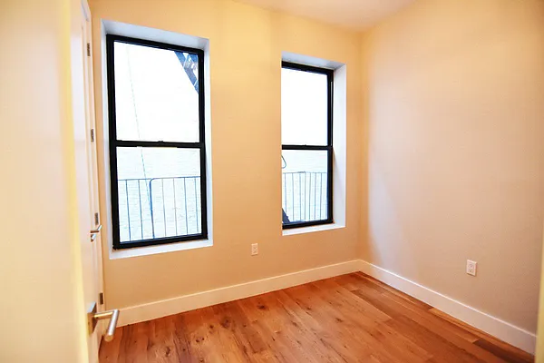 Rented by Bohemia Realty Group | media 18