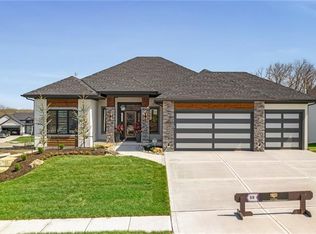 1115 Hillswick Ln, Raymore, MO 64083