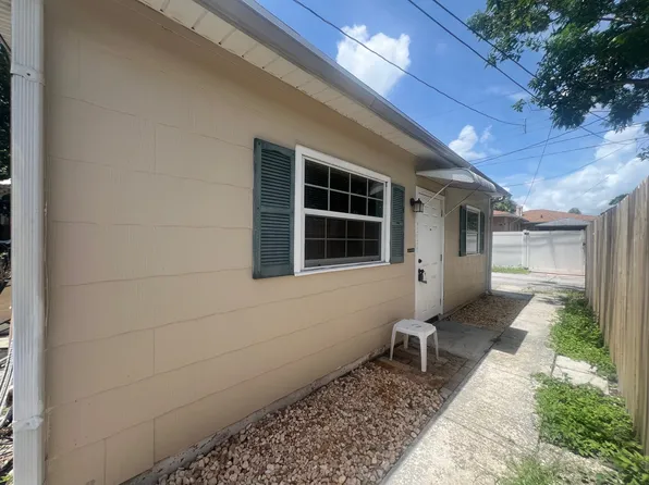 4315 1/2 8th Ave N, Saint Petersburg, FL 33713