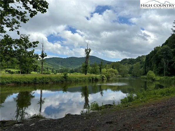 144 Flint River Drive, Laurel Springs, NC 28644