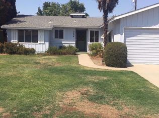 2404 W Cambridge Ave, Visalia, CA 93277