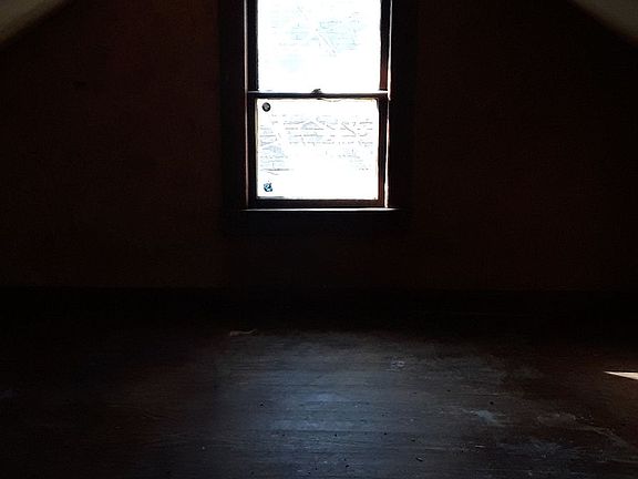 4th image of 1303 Jefferson Ave